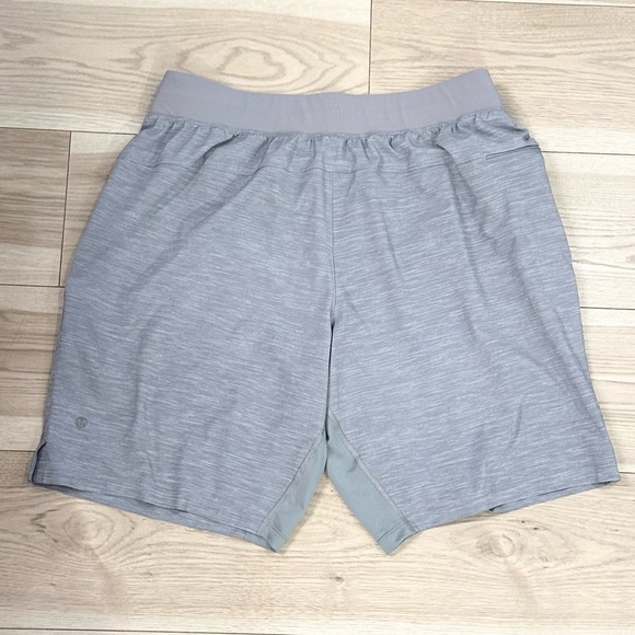Lululemon Men’s T.H.E. Short Athletic Shorts *Linerless 9" - Picture 2 of 7
